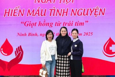 HOẠT ĐỘNG HIẾN MÁU TÌNH NGUYỆN CỦA CÁN BỘ, GIÁO VIÊN, NHÂN VIÊN TRƯỜNG TIỂU HỌC TRẦN VĂN LAN